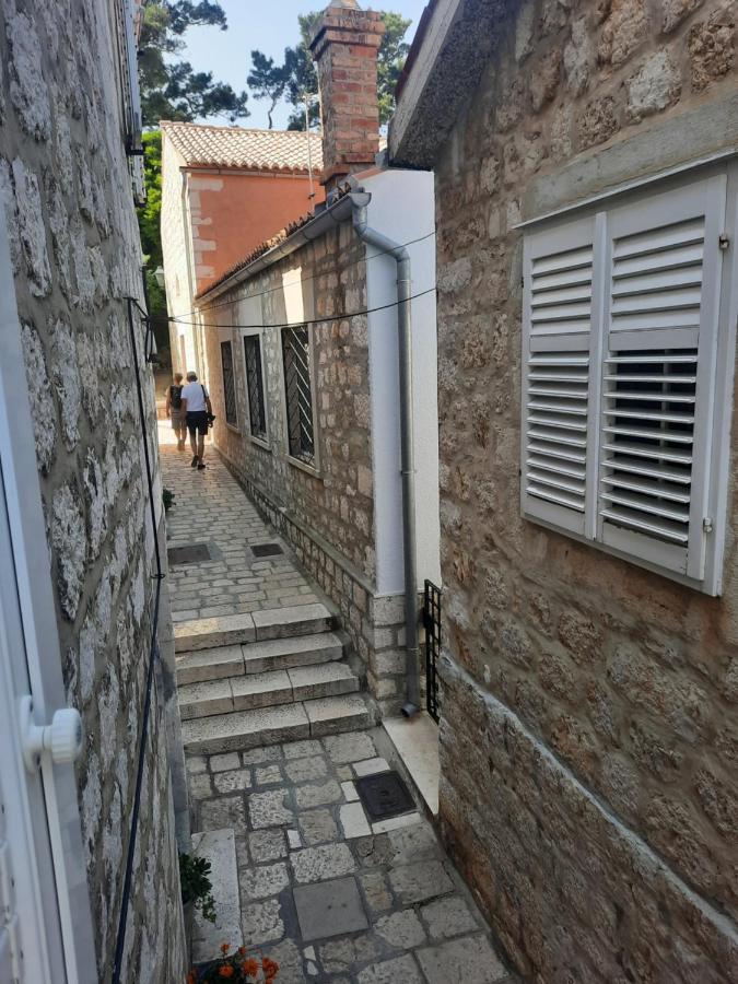 Room Ivana Rab Town Exterior foto